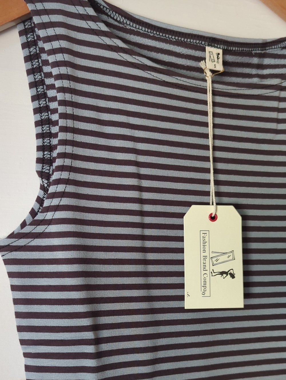 NWT Fashion Brand Company Surf Stripe Set - Picture 4 of 9